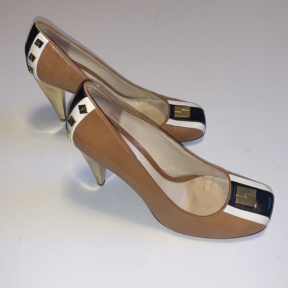 L.A.M.B. Tan Patent Leather Pumps with Gold Accents - Women’s Size 9.5 - Picture 8 of 9
